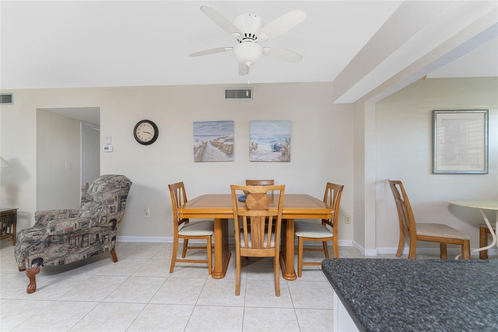 MARIA MANOR - Residential