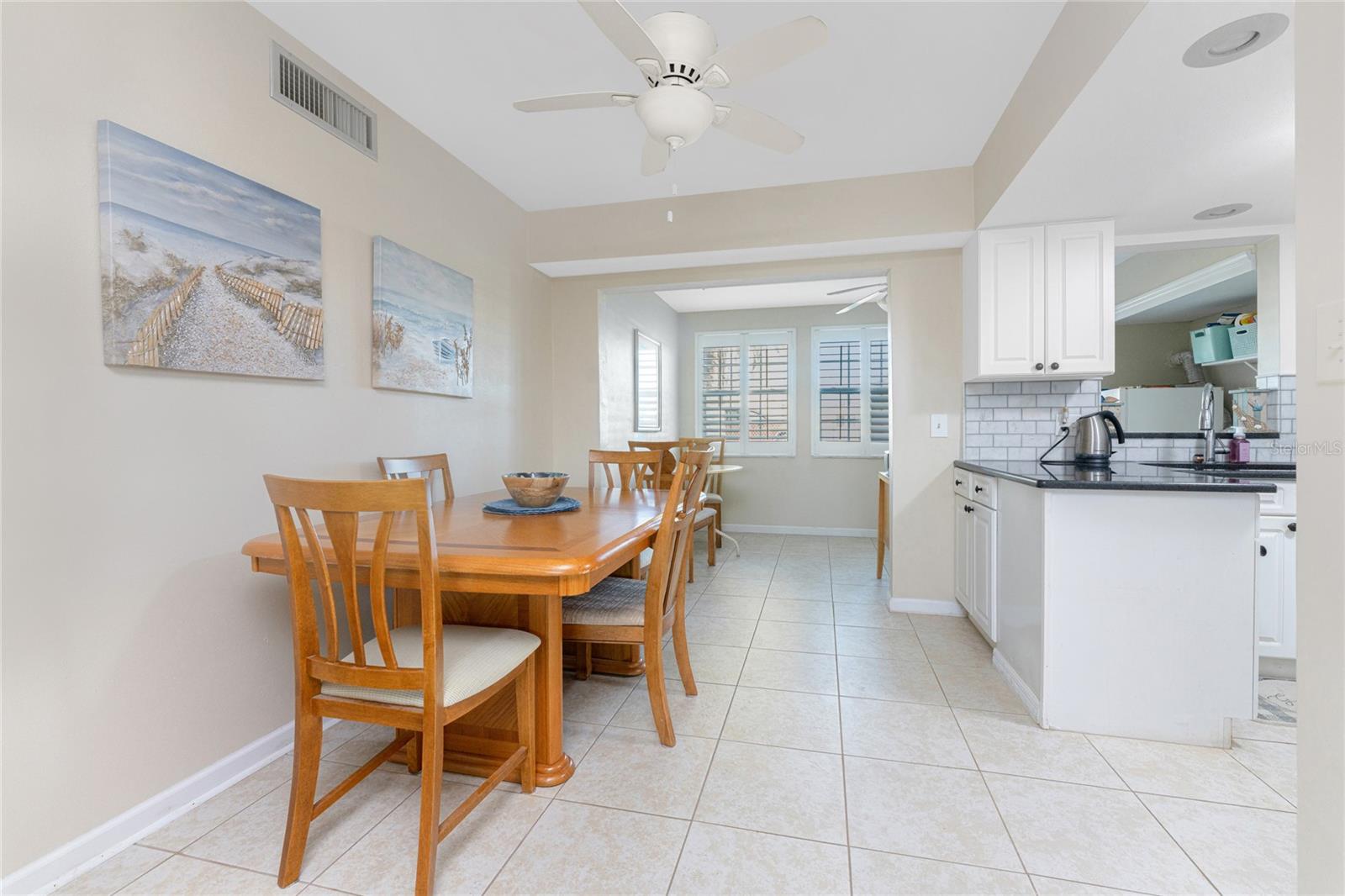 MARIA MANOR - Residential