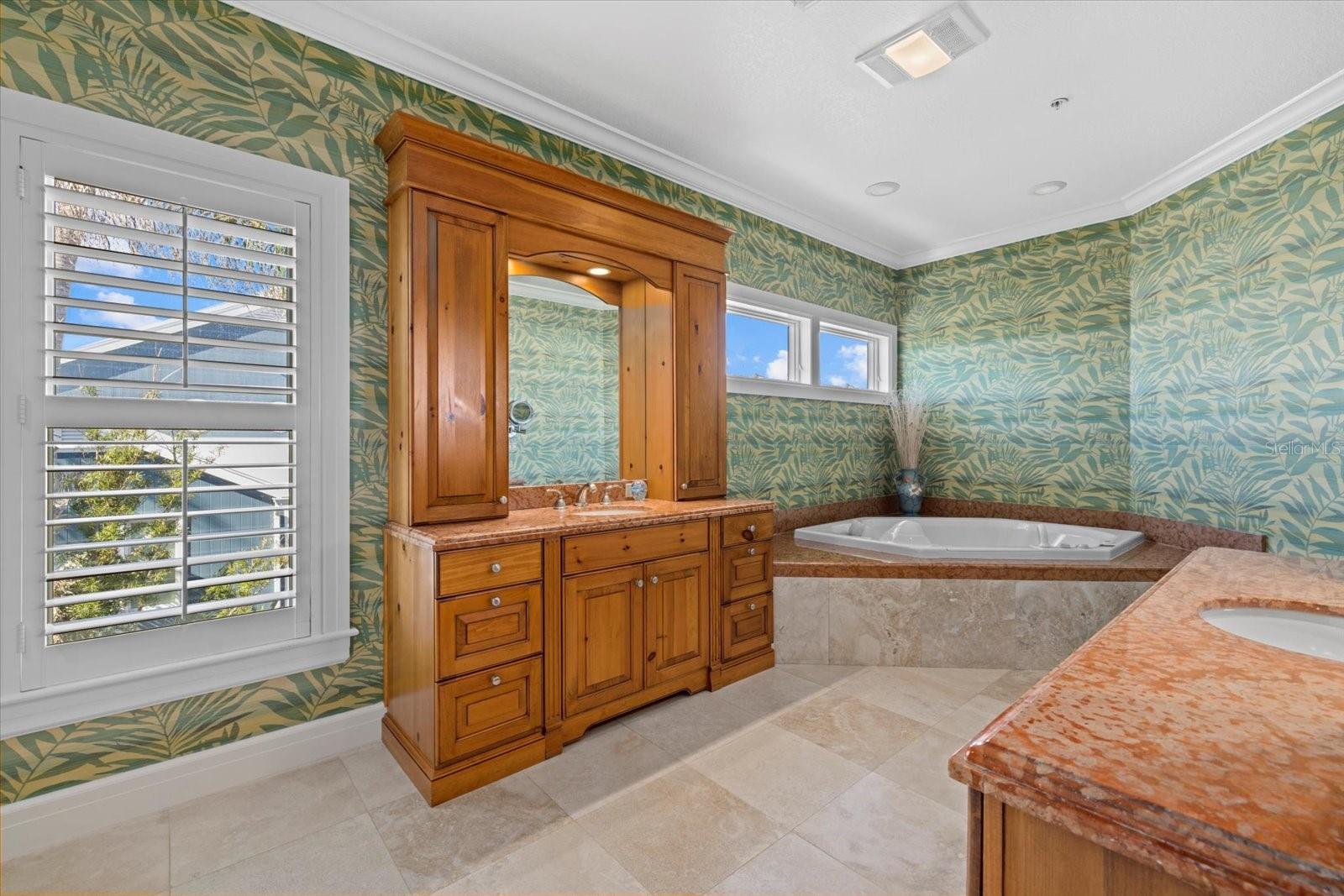 EAST SHORE ACRES - Residential