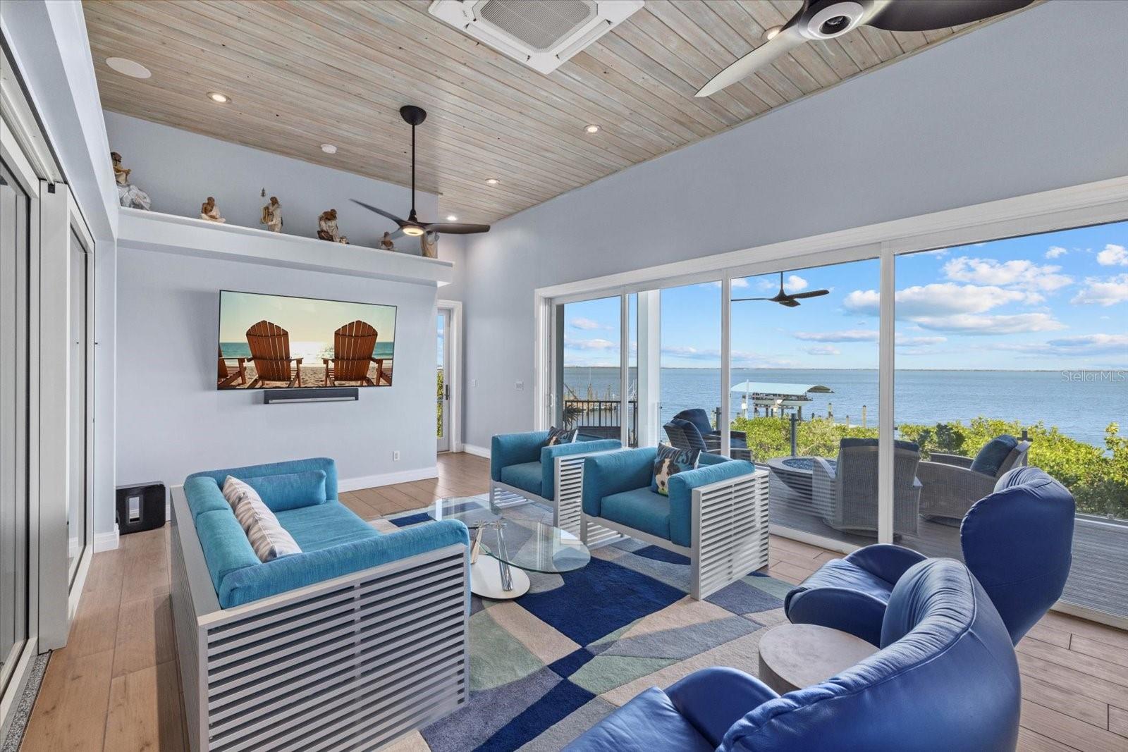 EAST SHORE ACRES - Residential