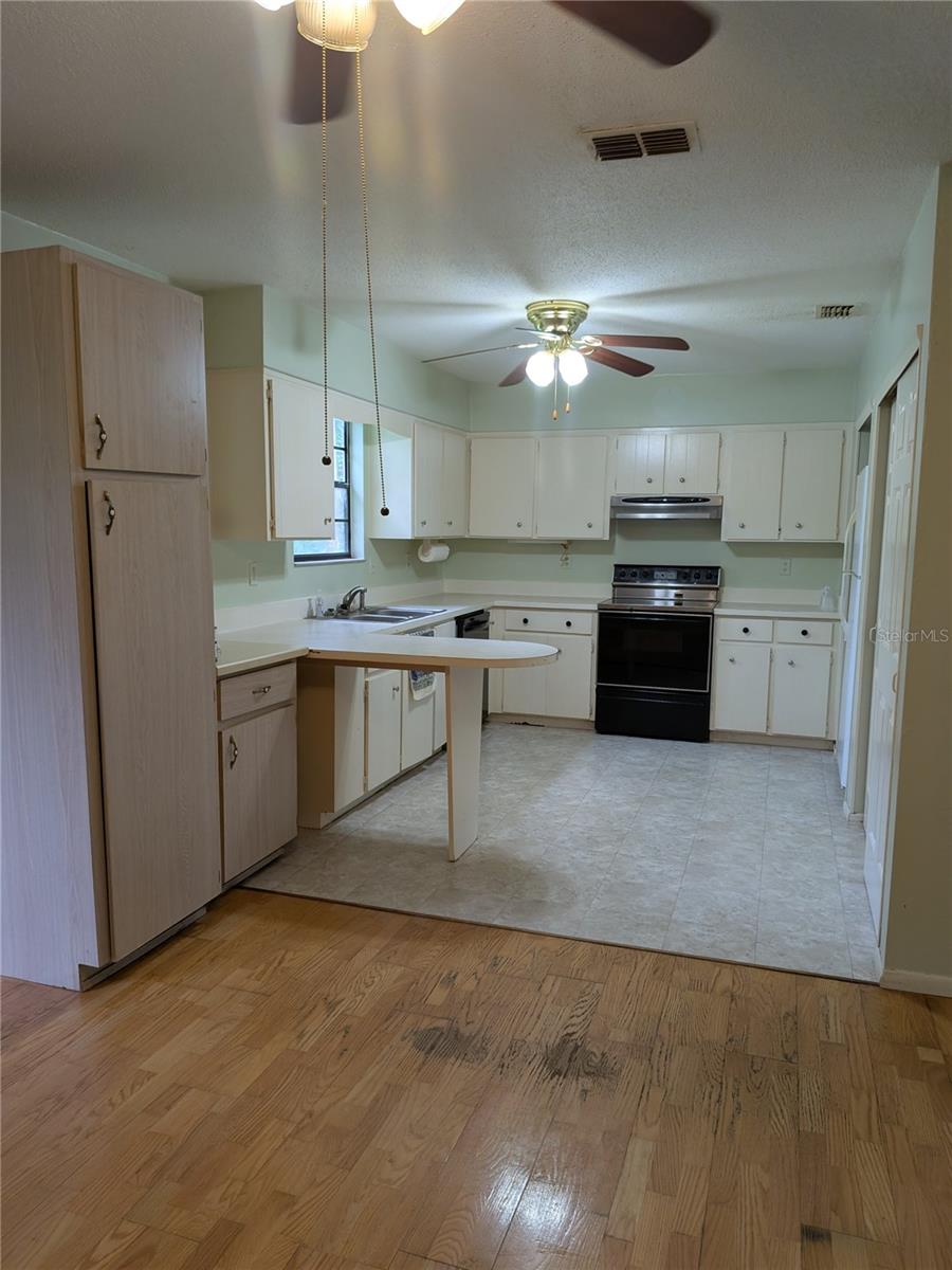 3470 BAREBACK TRAIL