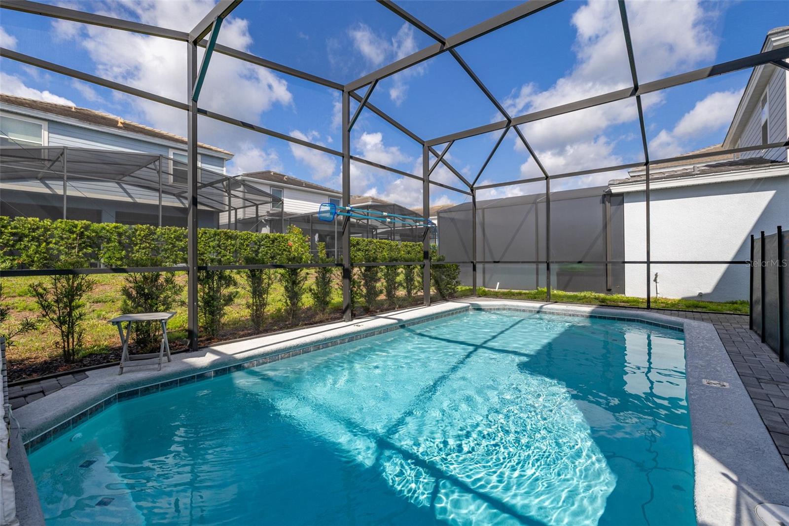 7184 OAKMOSS LOOP
