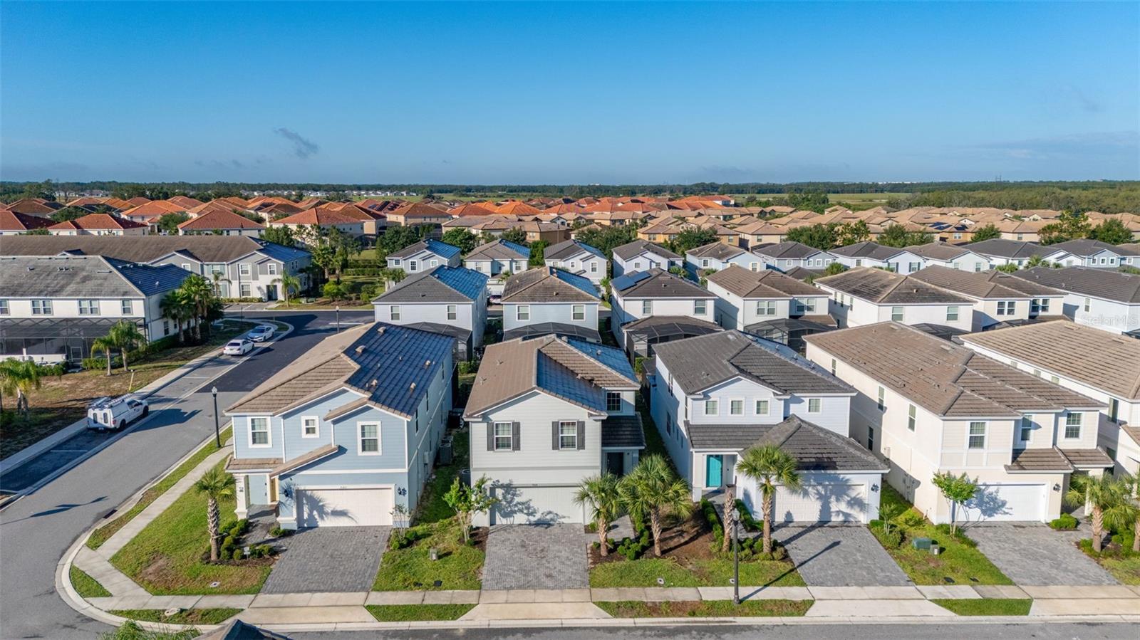 7184 OAKMOSS LOOP