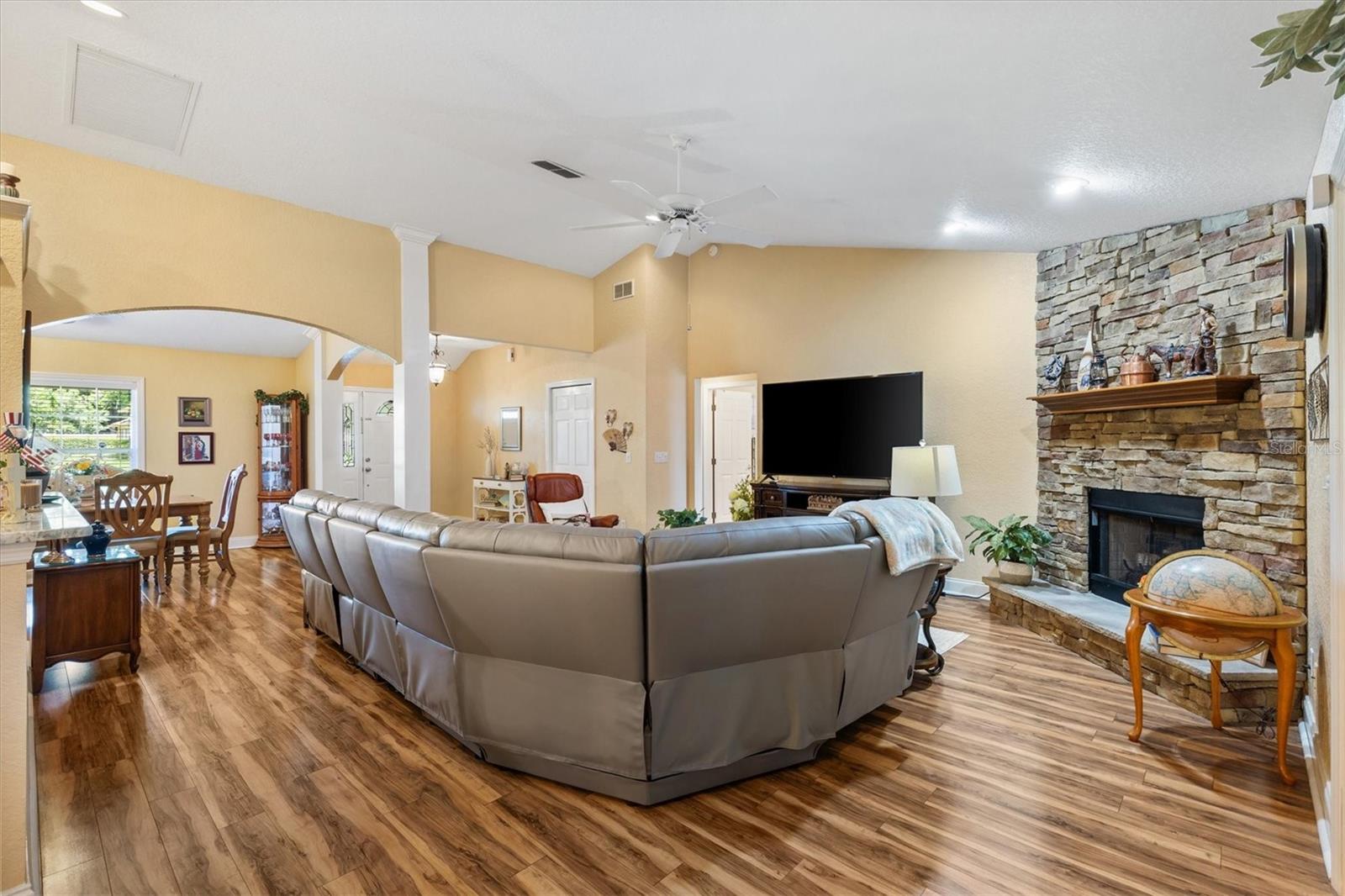 COBBLESTONE PH 02 - Residential