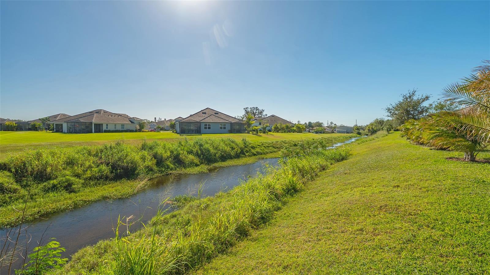 UNIVERSITY VILLAGE - Residential