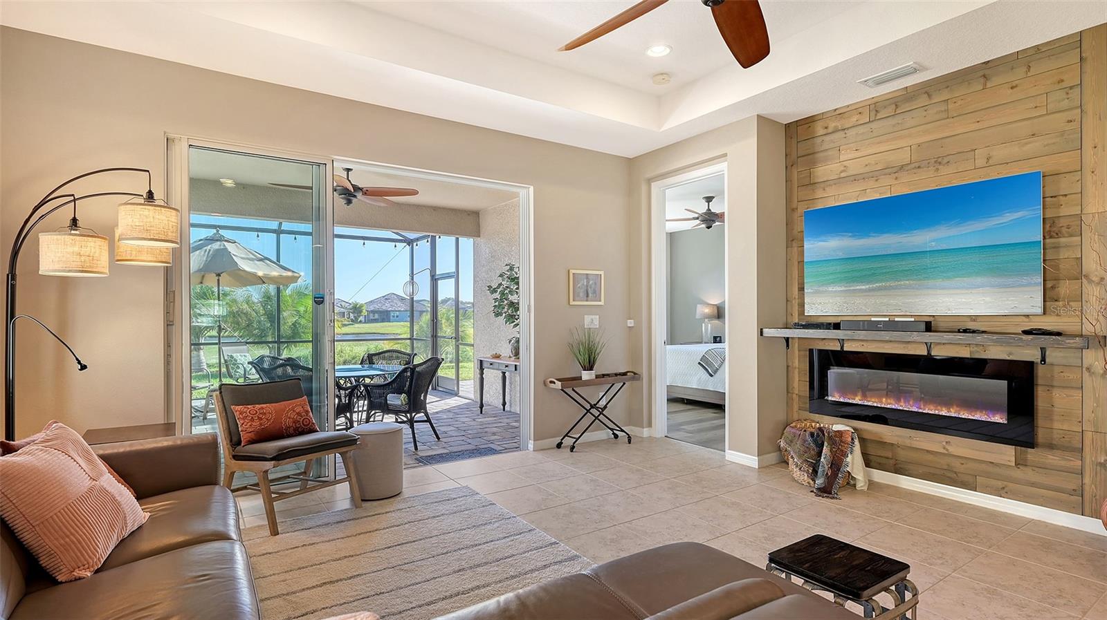 UNIVERSITY VILLAGE - Residential