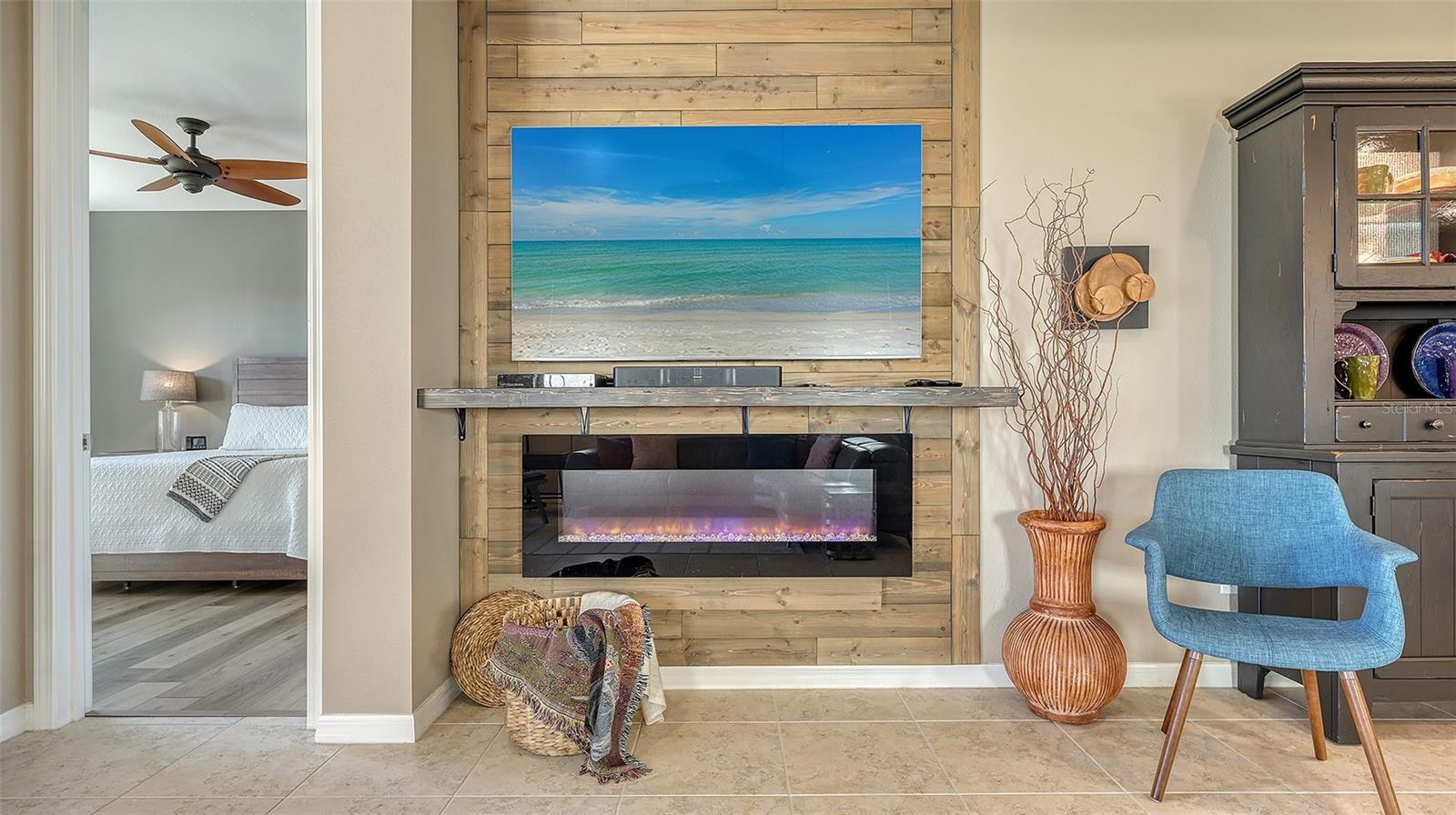 UNIVERSITY VILLAGE - Residential