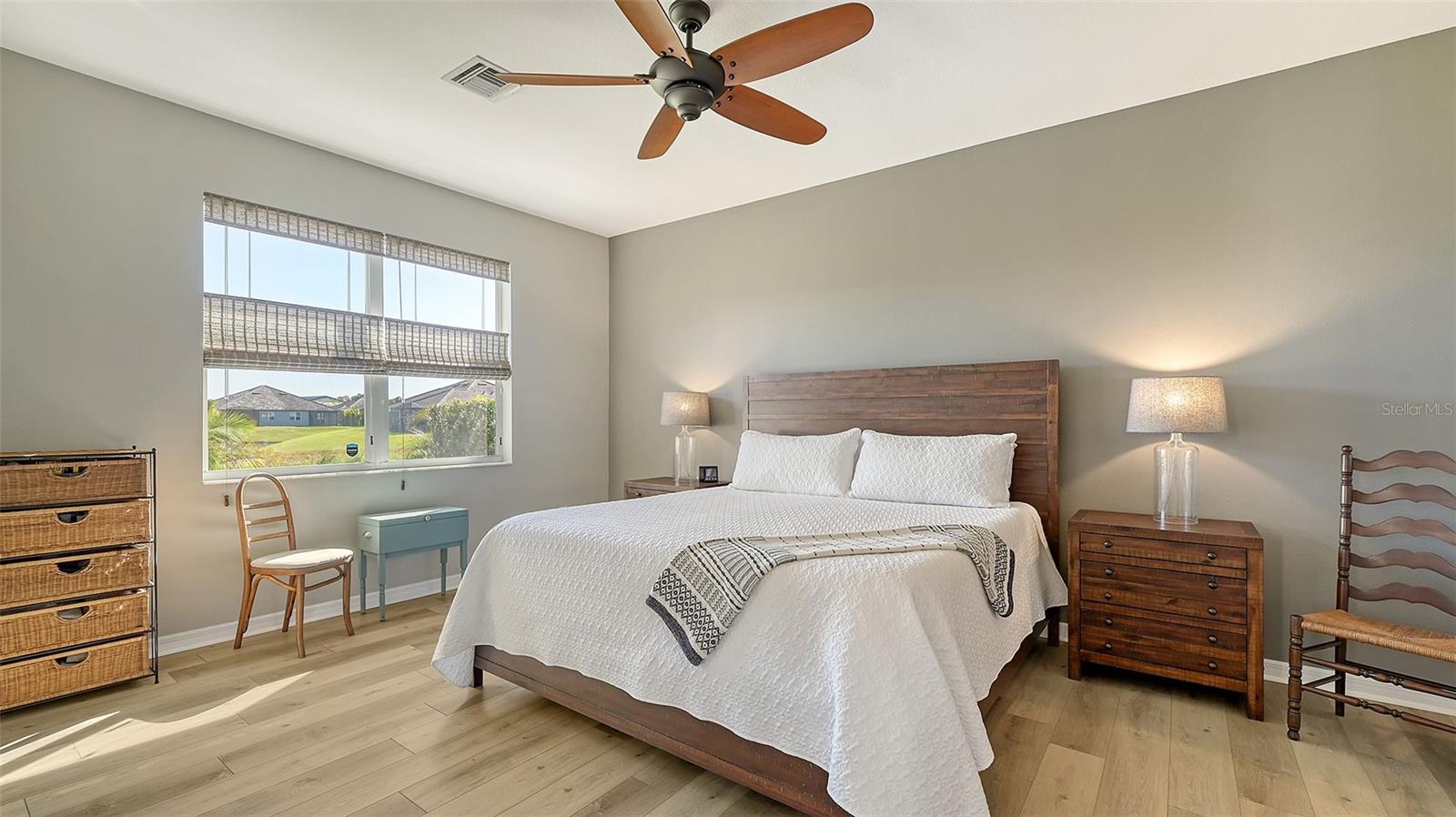 UNIVERSITY VILLAGE - Residential