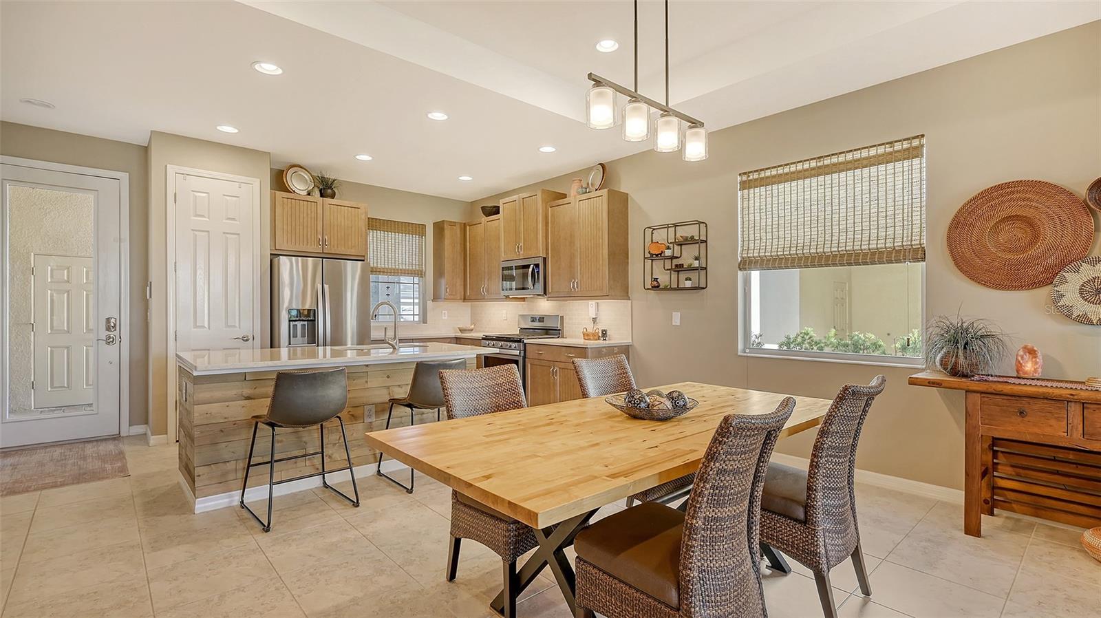 UNIVERSITY VILLAGE - Residential