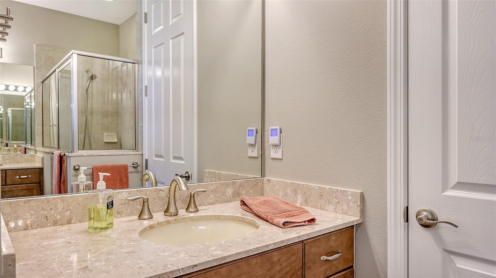 UNIVERSITY VILLAGE - Residential