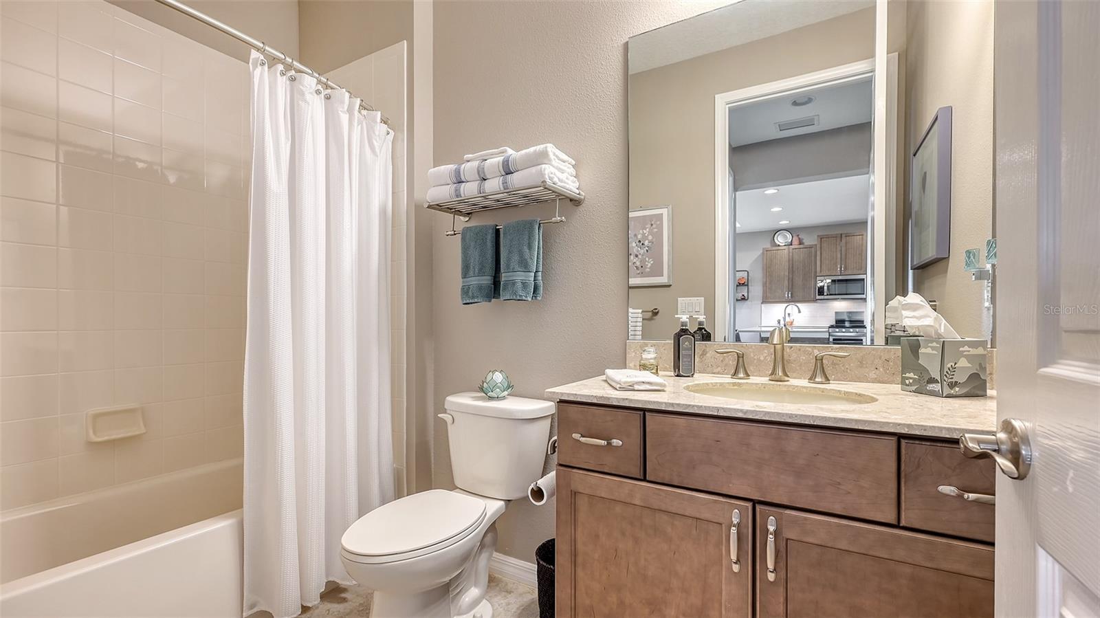 UNIVERSITY VILLAGE - Residential