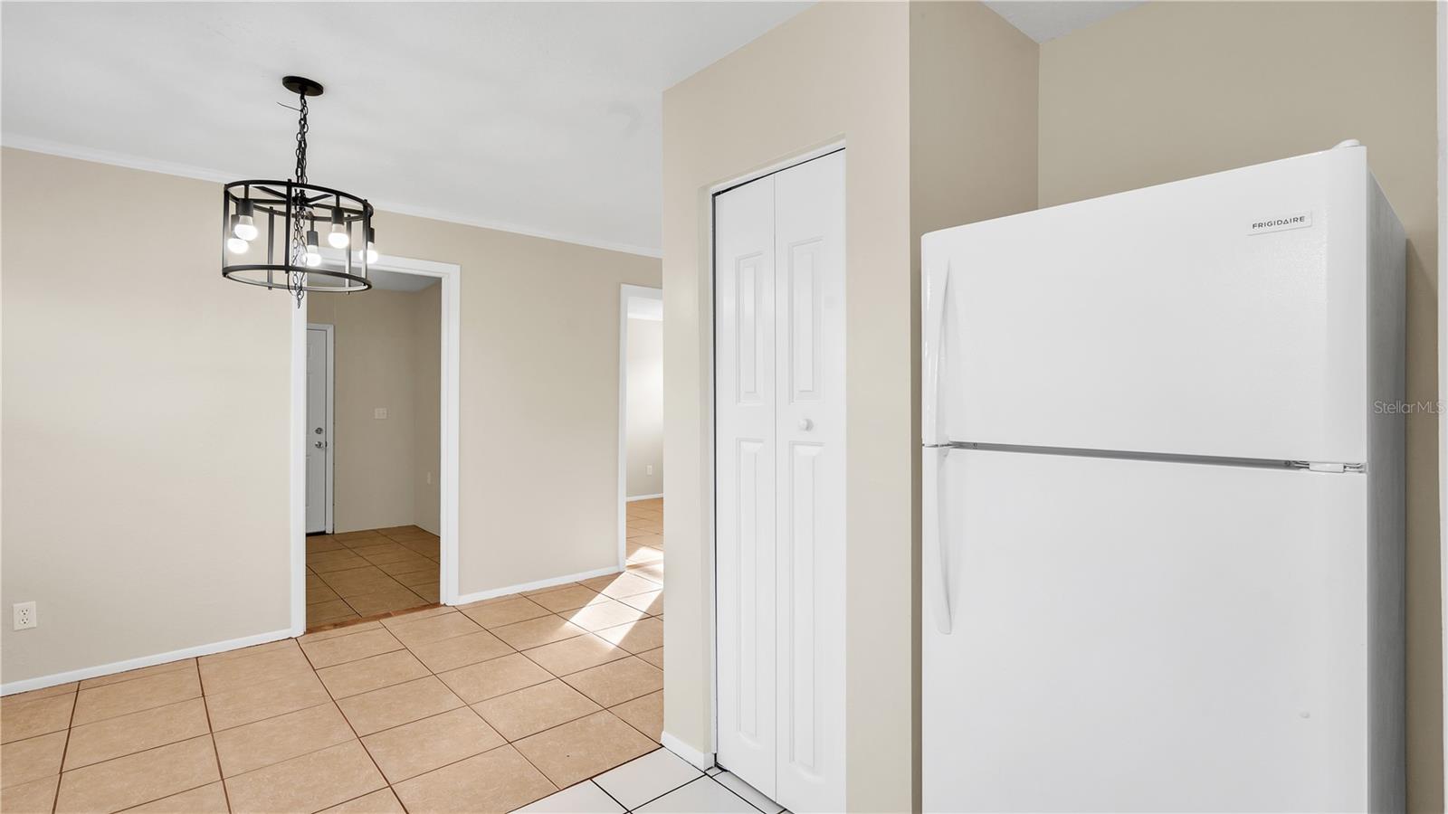 CAREFREE COVE - Residential