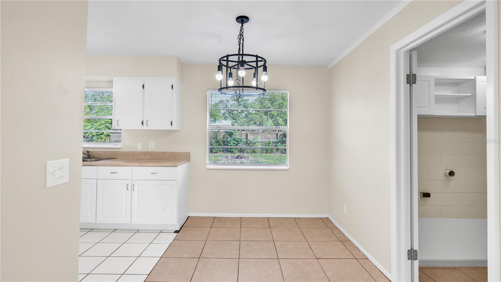 CAREFREE COVE - Residential