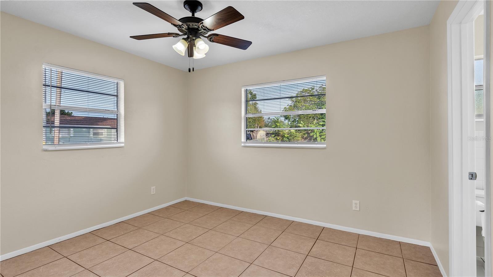 CAREFREE COVE - Residential