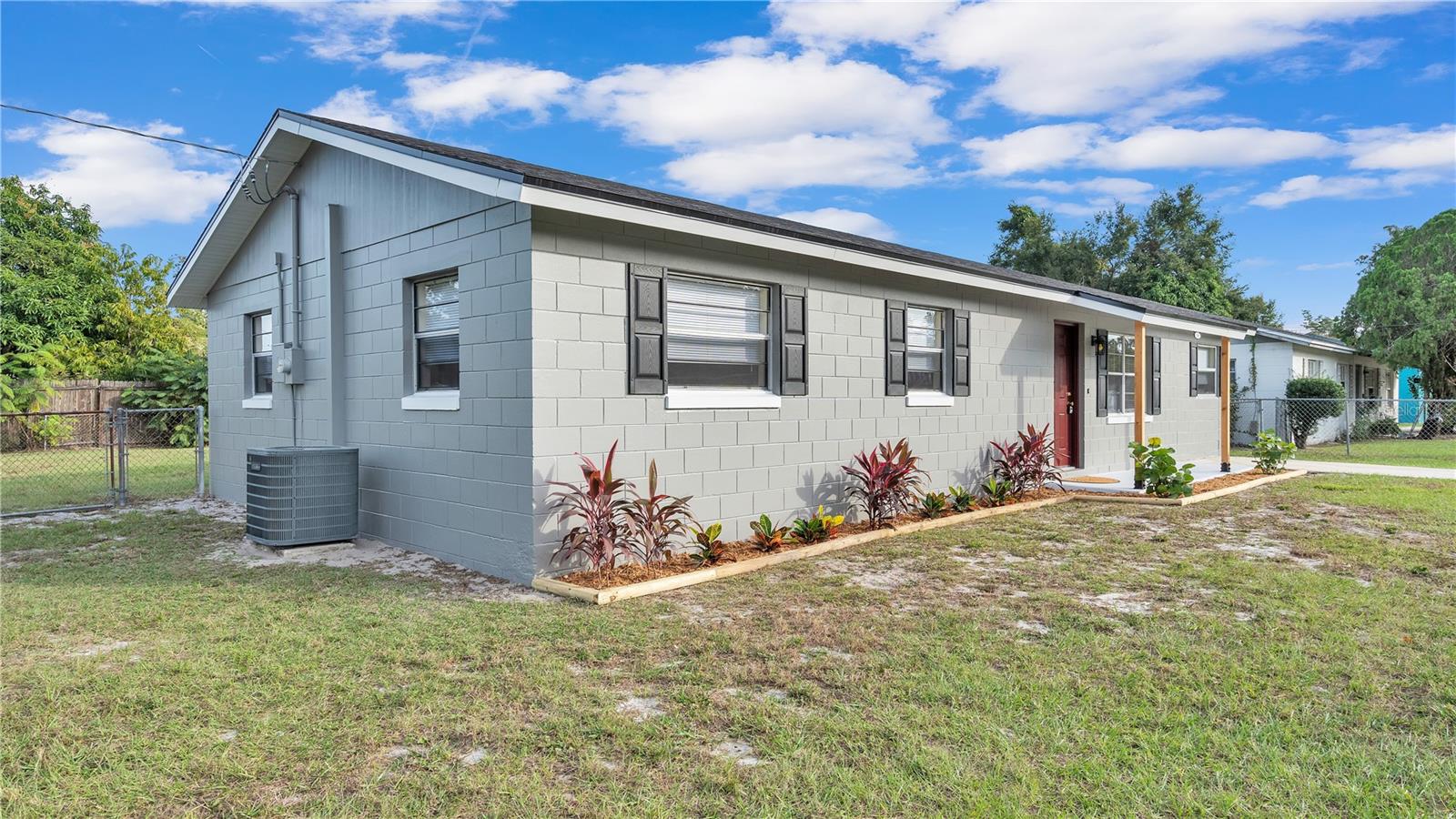 CAREFREE COVE - Residential