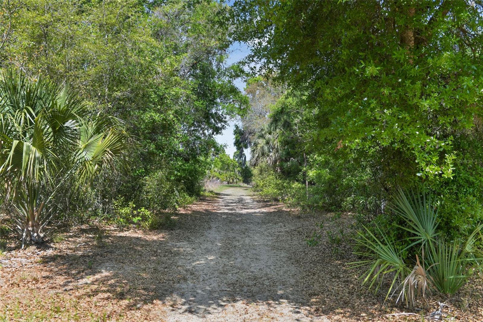 EUSTIS ARBOR HILLS UNIT 02 - Residential