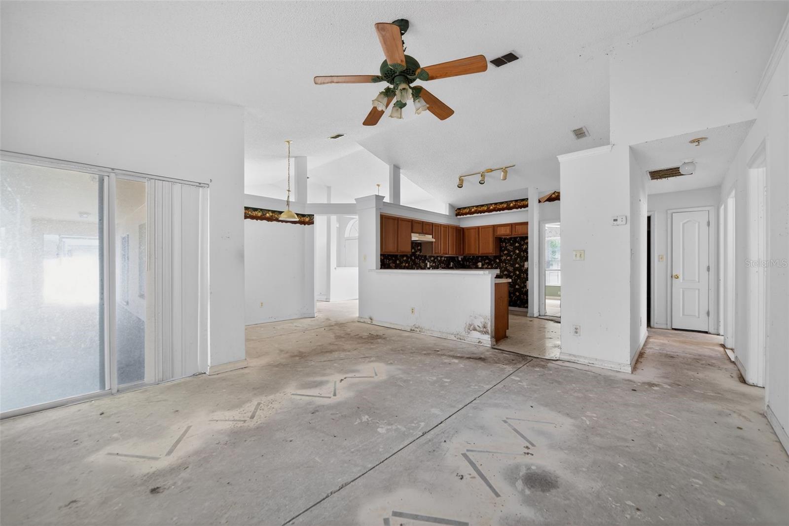 EUSTIS ARBOR HILLS UNIT 02 - Residential