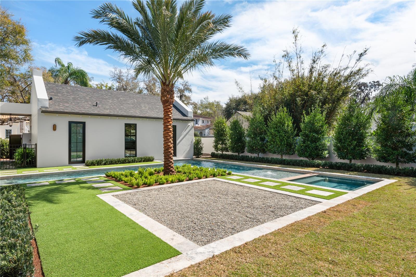 SYLVAN LAKE SHORES - Residential