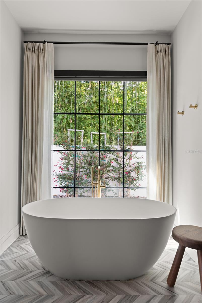 SYLVAN LAKE SHORES - Residential