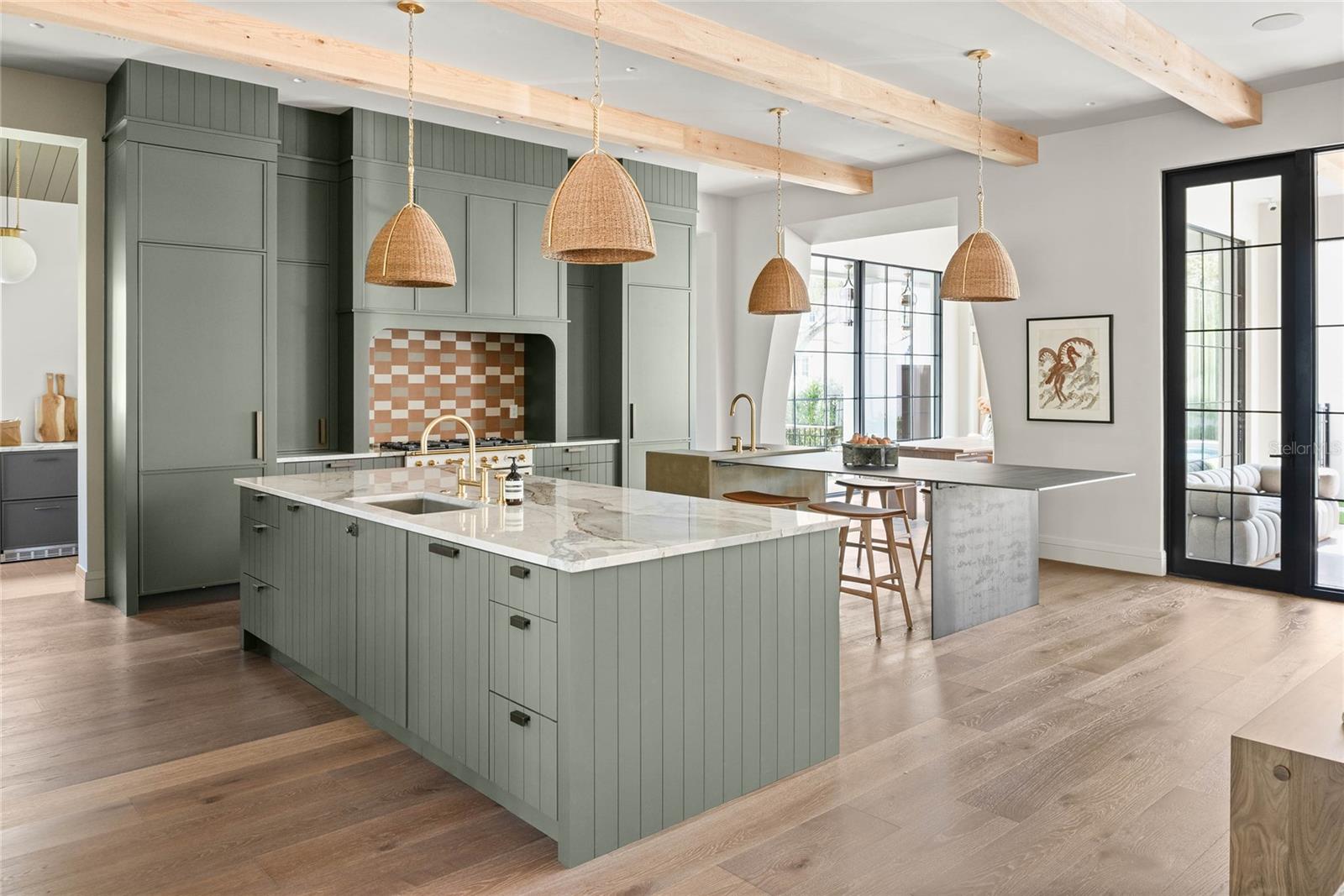 SYLVAN LAKE SHORES - Residential