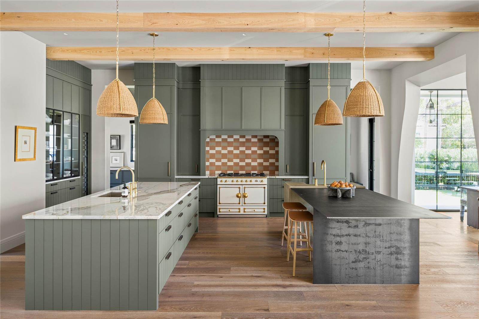 SYLVAN LAKE SHORES - Residential