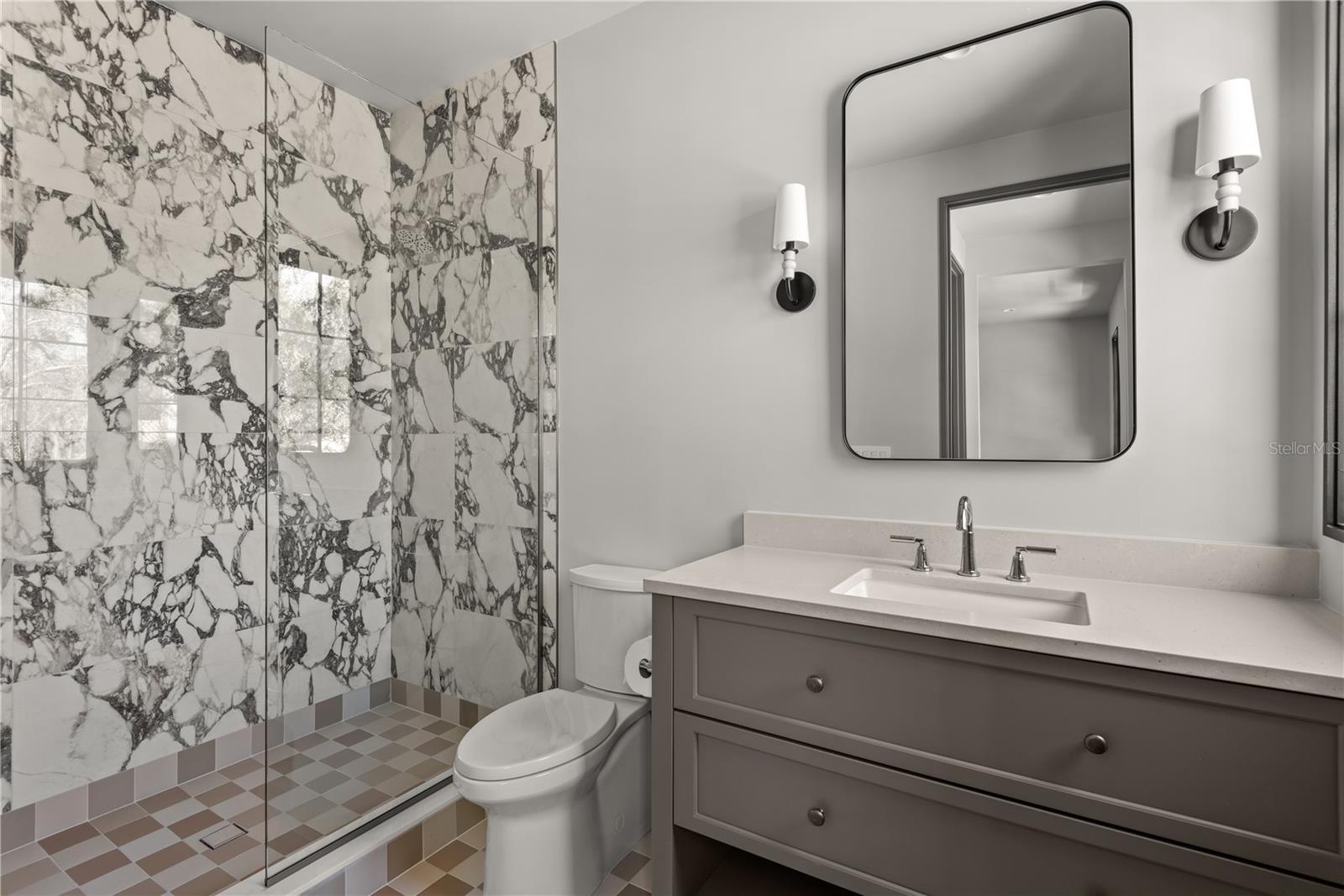 SYLVAN LAKE SHORES - Residential