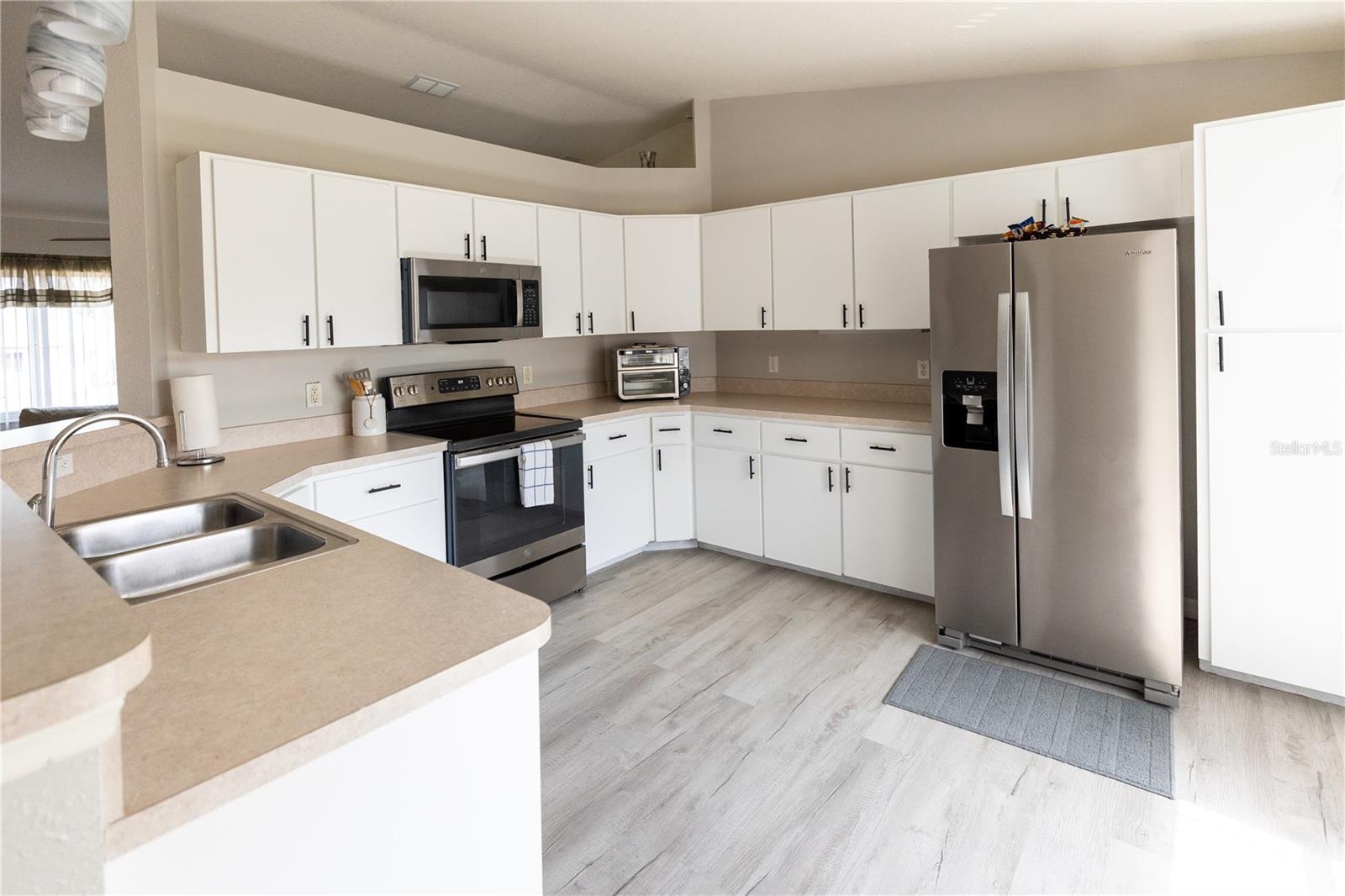 CHERRYWOOD ESTATE - Residential