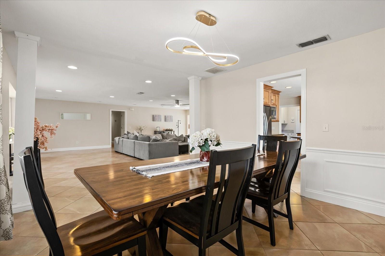 MAITLAND GROVE UNIT 1 - Residential