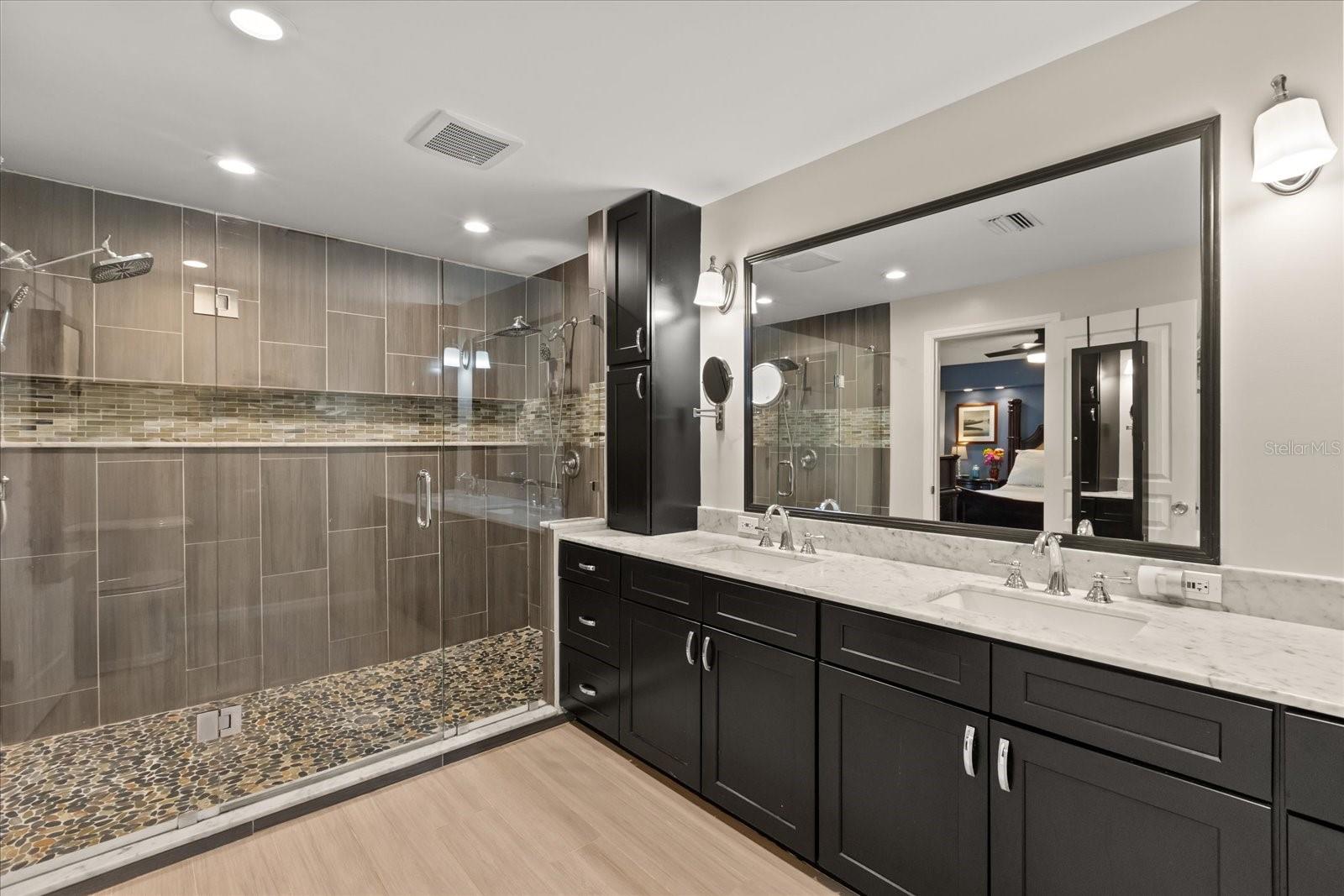 MAITLAND GROVE UNIT 1 - Residential