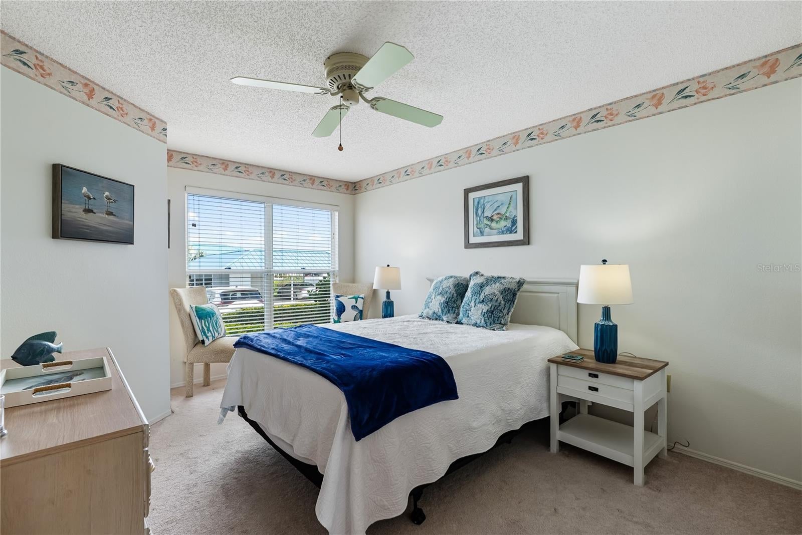 821 AUDUBON DRIVE 821