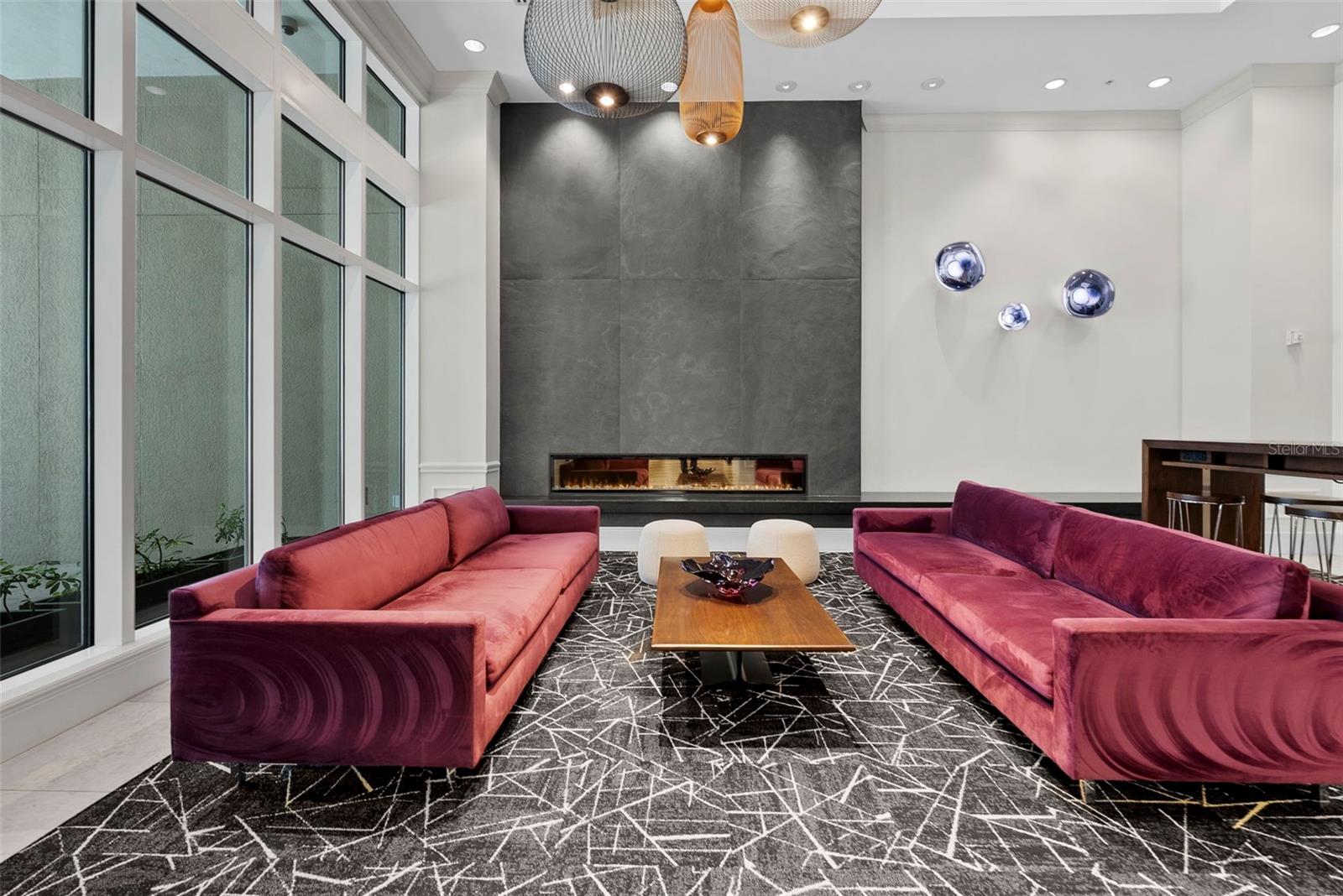 THE PLAZA HARBOUR ISLAND A CON - Residential Lease