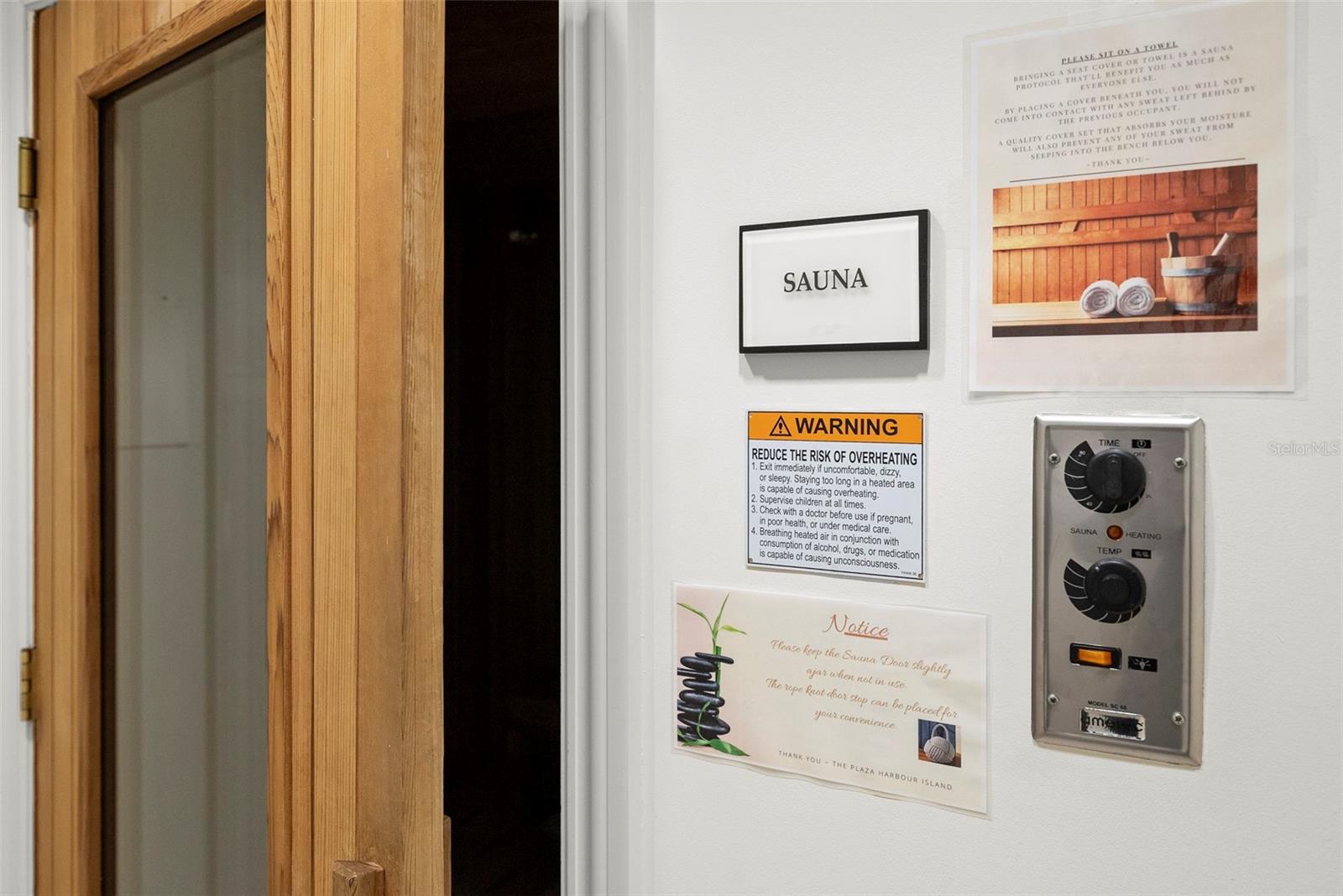 THE PLAZA HARBOUR ISLAND A CON - Residential Lease