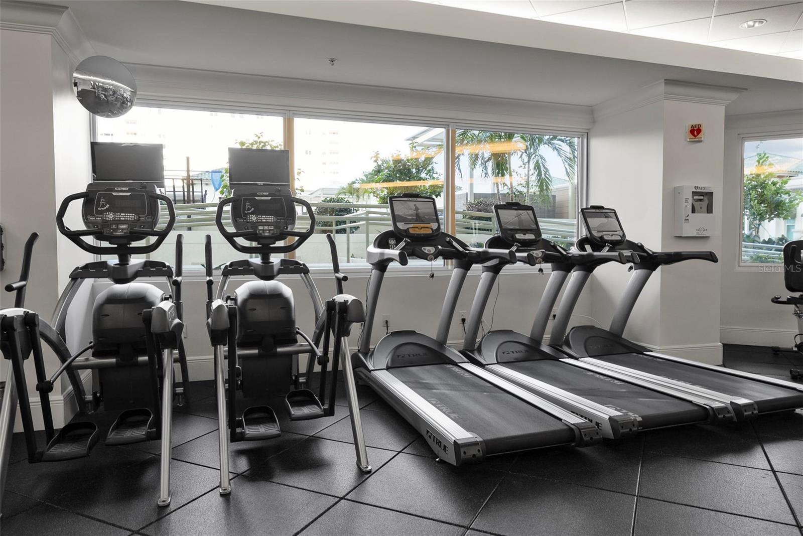 THE PLAZA HARBOUR ISLAND A CON - Residential Lease