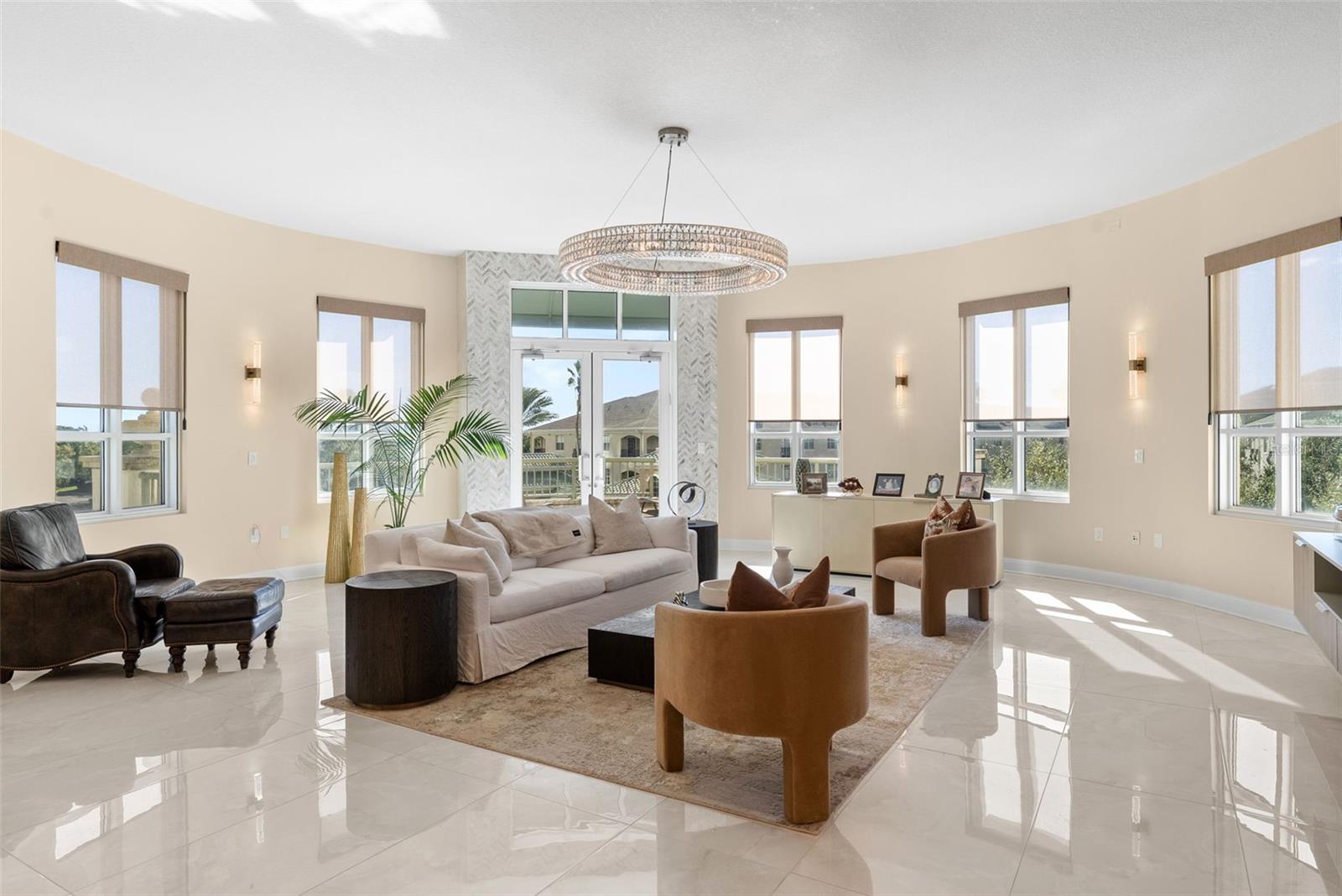 THE PLAZA HARBOUR ISLAND A CON - Residential Lease