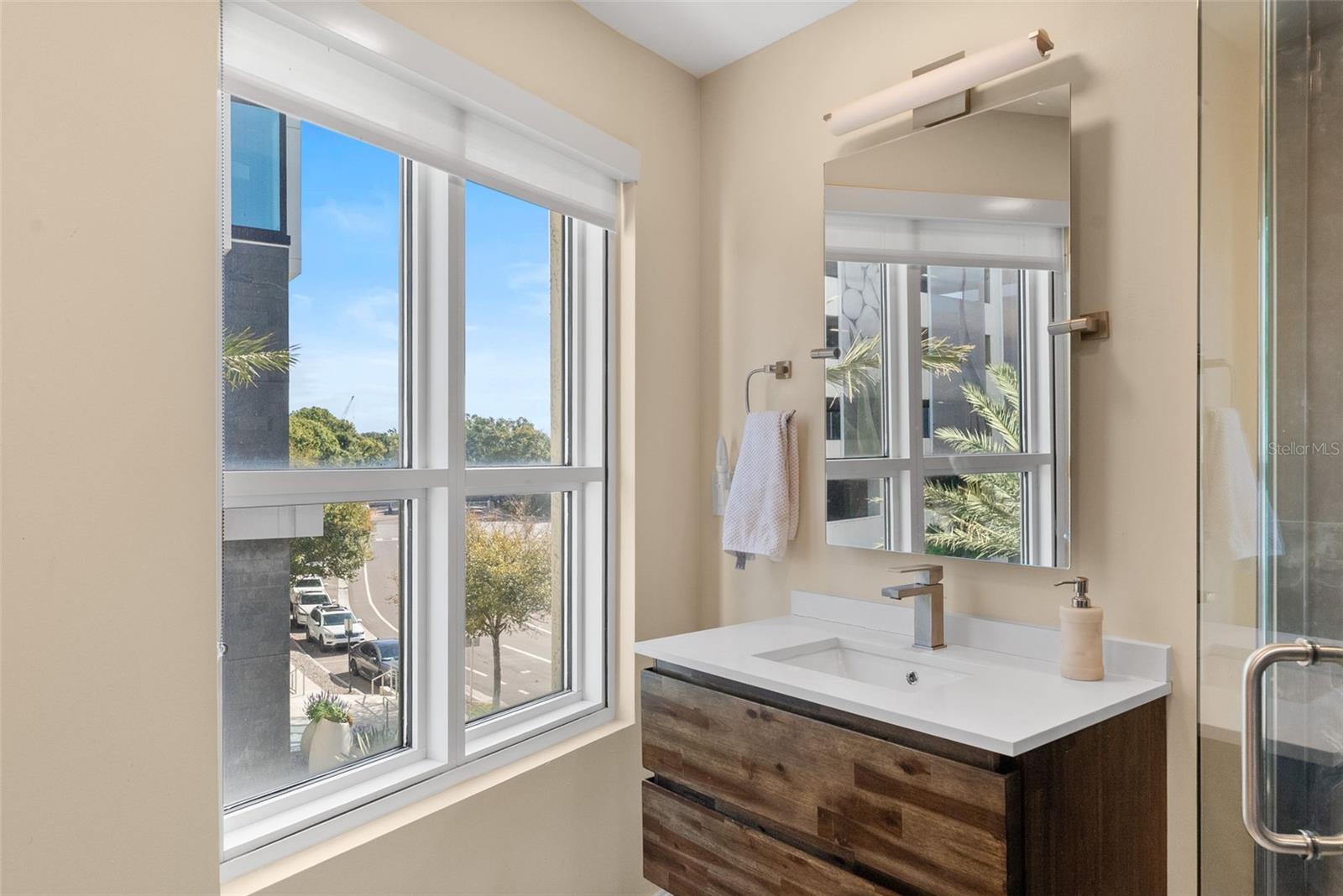 THE PLAZA HARBOUR ISLAND A CON - Residential Lease