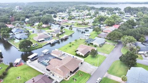 Tiny photo for 209 W Delaware Street, Tavares, FL 32778 (MLS # G5114162)