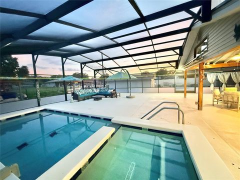 Tiny photo for 209 W Delaware Street, Tavares, FL 32778 (MLS # G5114162)