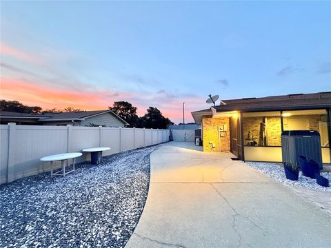 Tiny photo for 209 W Delaware Street, Tavares, FL 32778 (MLS # G5114162)