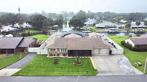 Tiny photo for 209 W Delaware Street, Tavares, FL 32778 (MLS # G5114162)