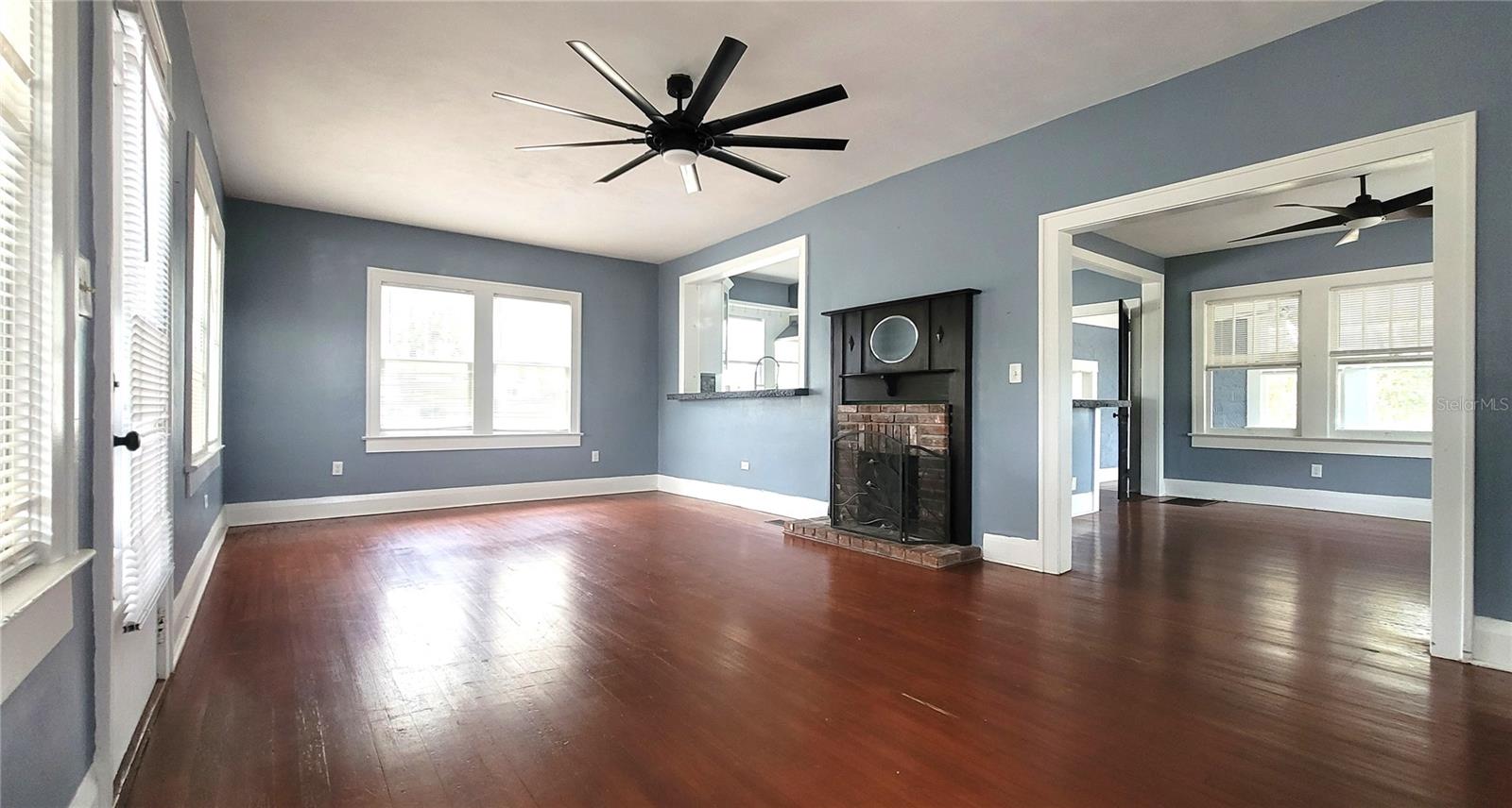 SEFFNER PARK - Residential