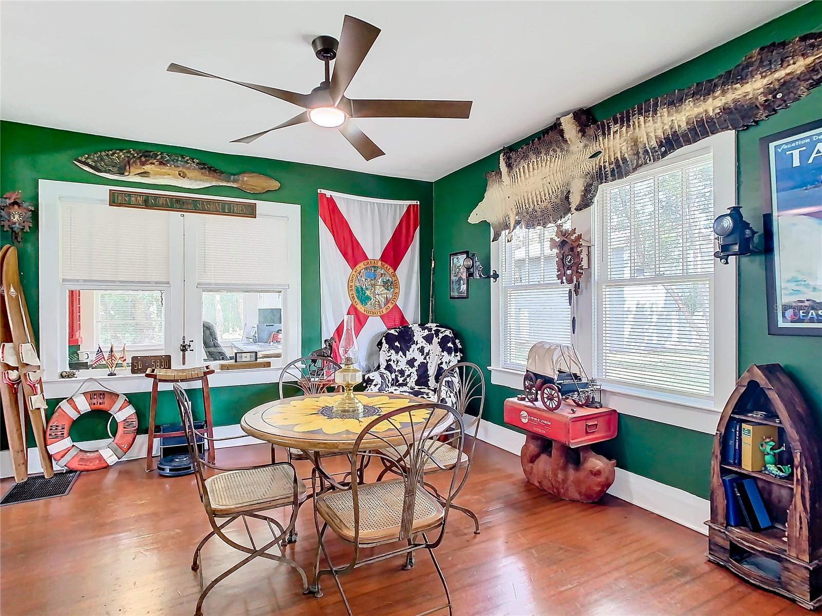 SEFFNER PARK - Residential