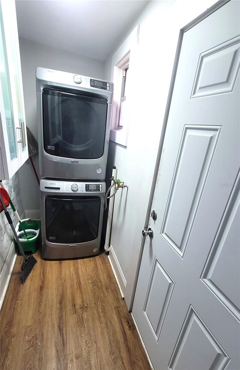 SEFFNER PARK - Residential