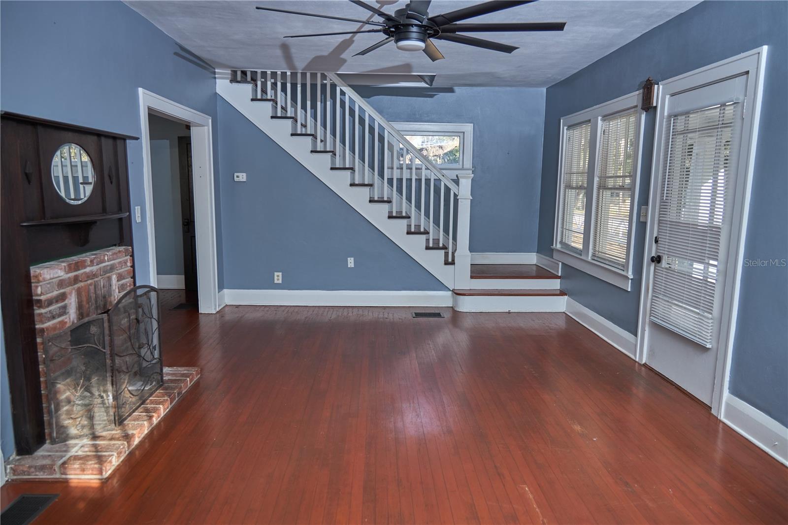 SEFFNER PARK - Residential