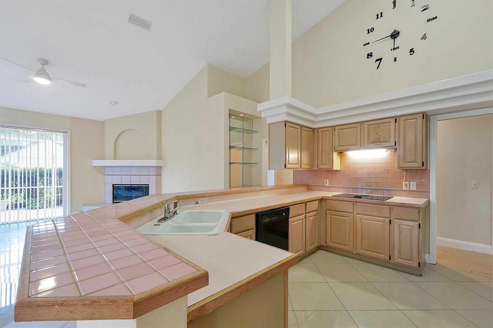 FAIRWAY COVE - Residential Lease