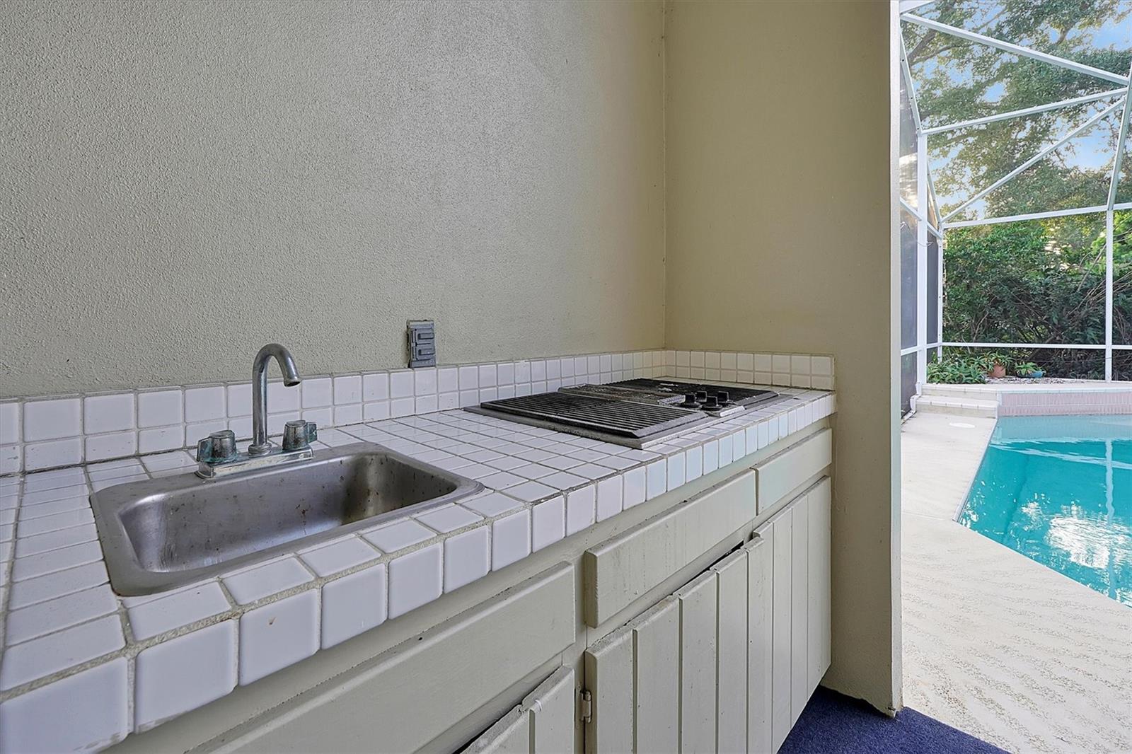 FAIRWAY COVE - Residential Lease