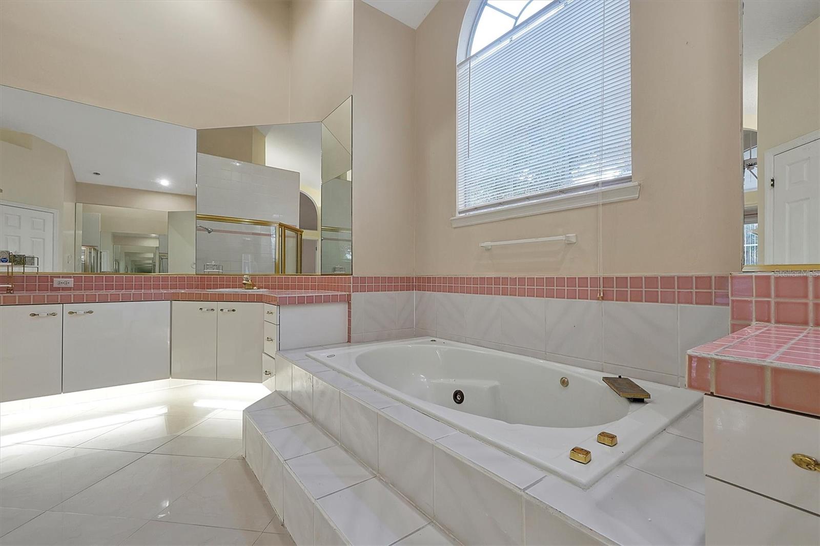 FAIRWAY COVE - Residential Lease