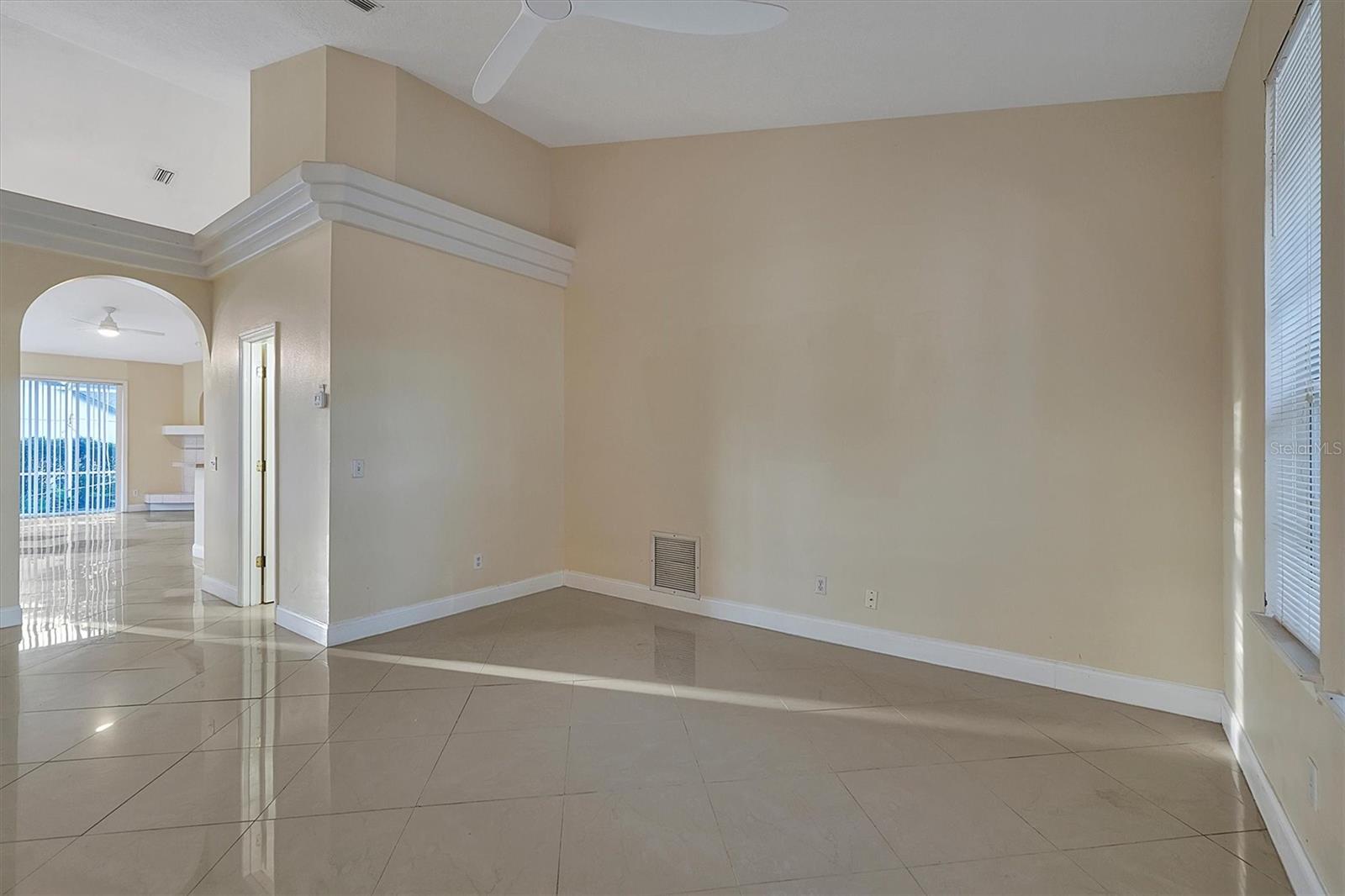 FAIRWAY COVE - Residential Lease