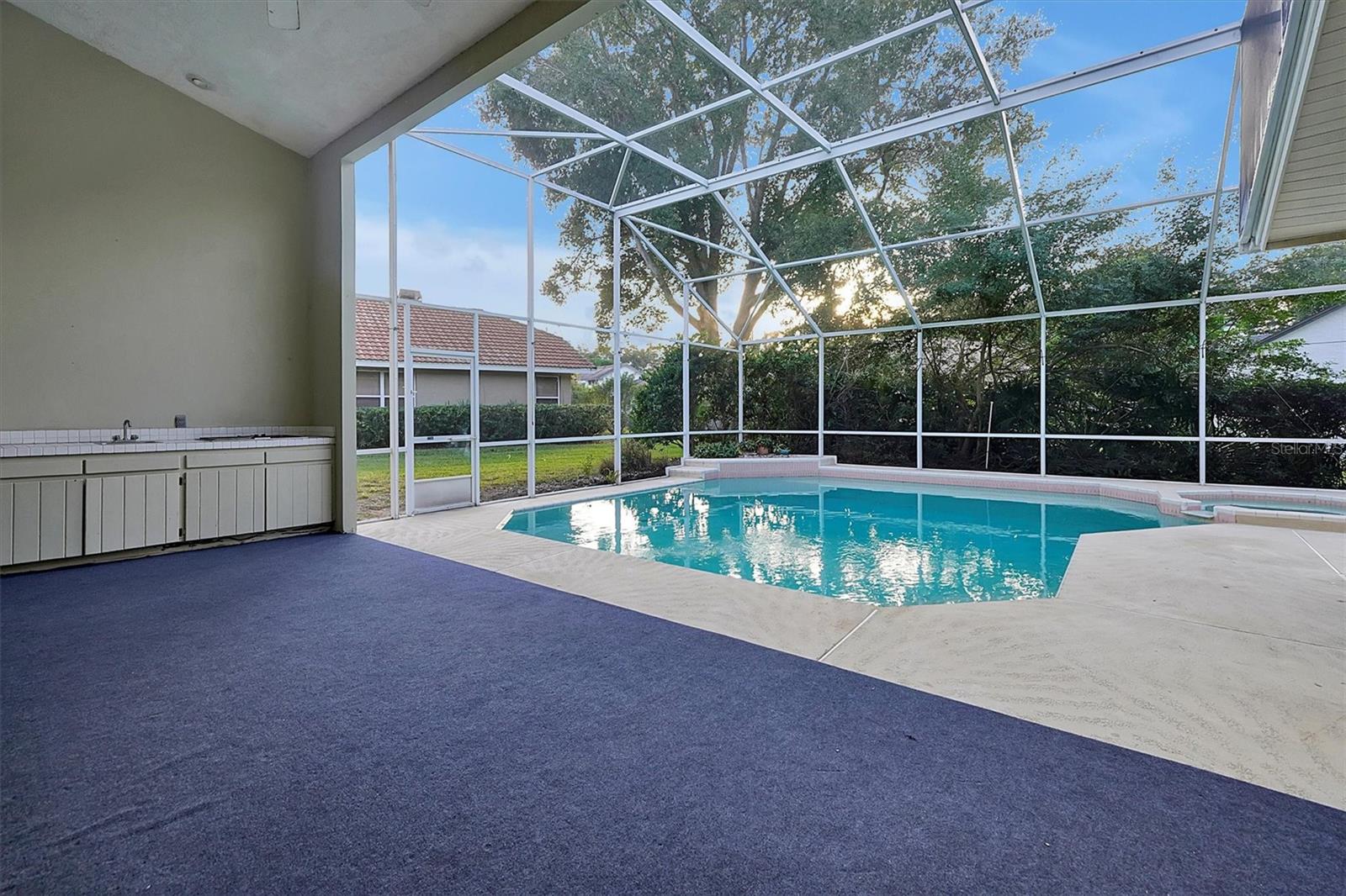 FAIRWAY COVE - Residential Lease