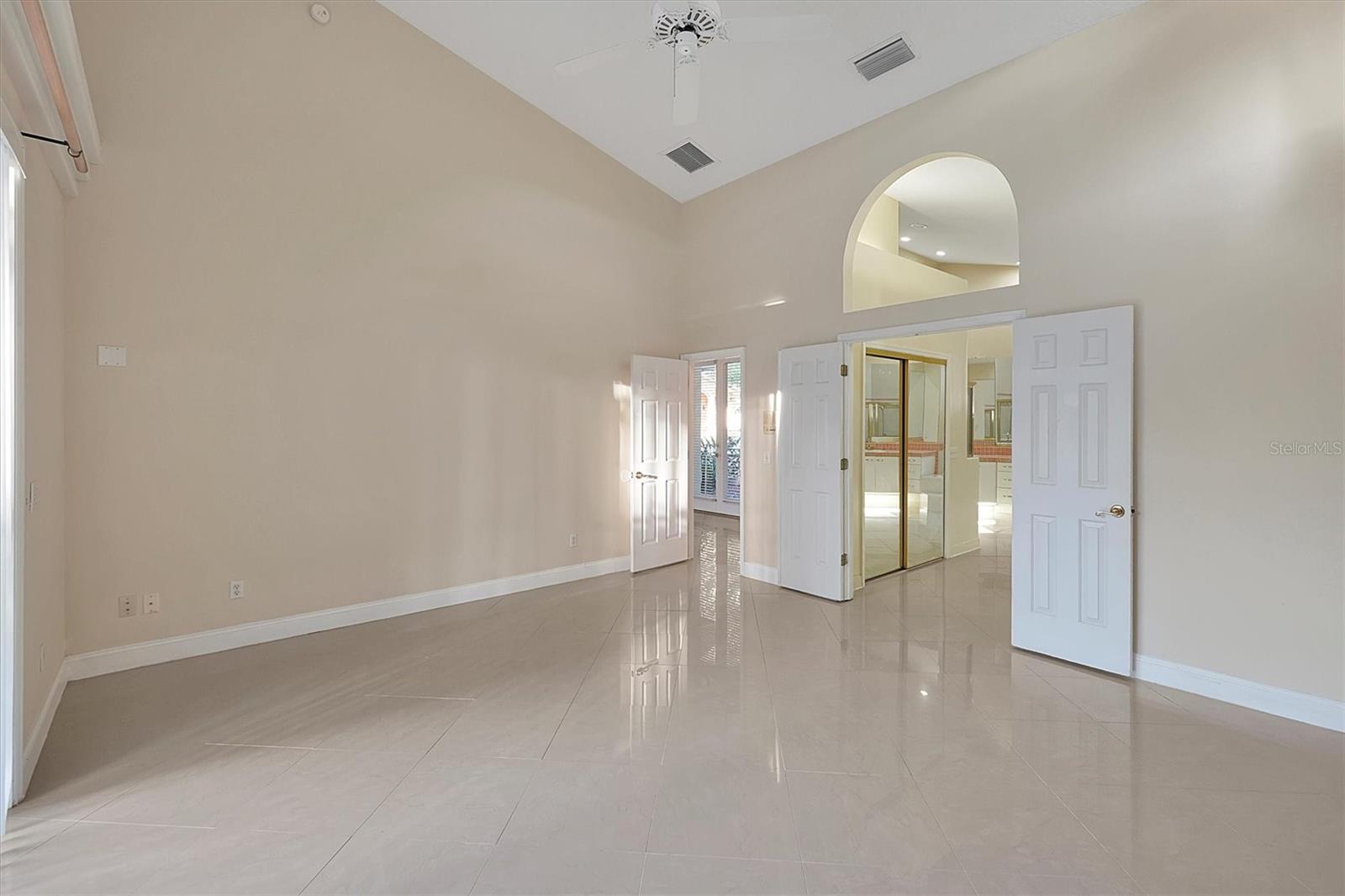 FAIRWAY COVE - Residential Lease