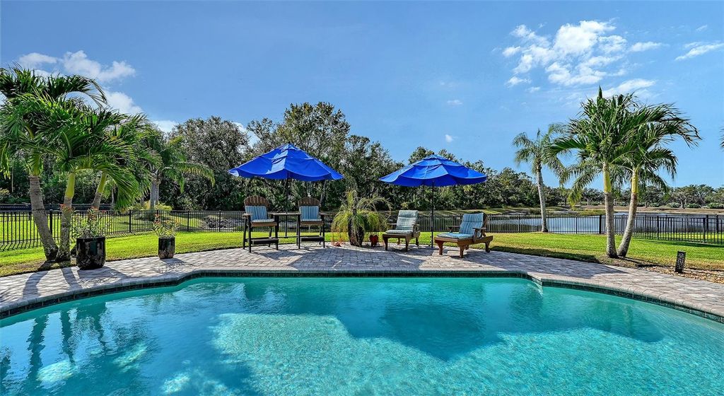 Photo of 15425 Mulholland Road, Parrish, FL 34219 (MLS # A4674725)